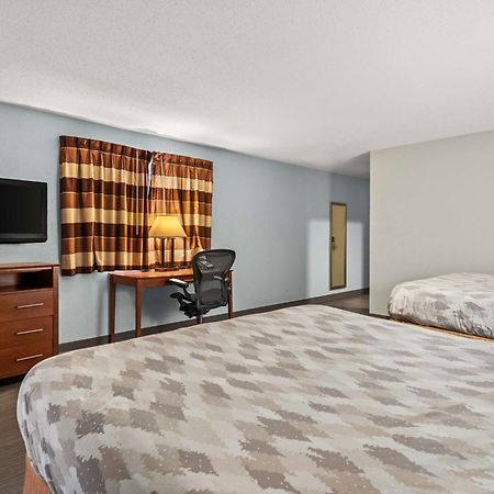 Americas Best Value Inn คาร์ไลล์ ภายนอก รูปภาพ