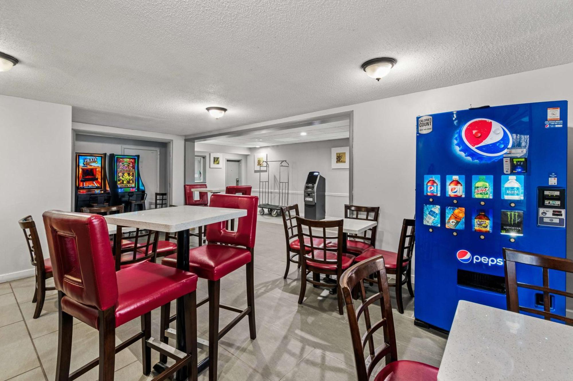 Americas Best Value Inn คาร์ไลล์ ภายนอก รูปภาพ