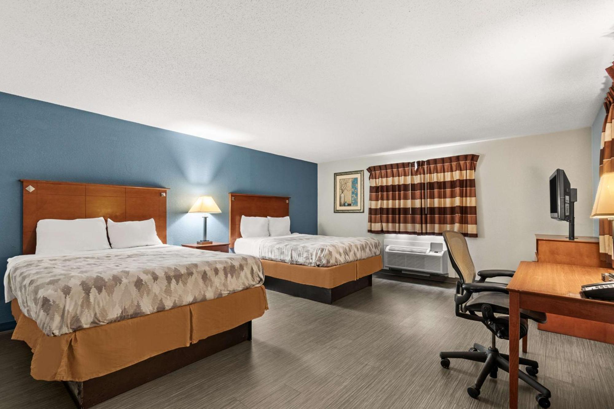 Americas Best Value Inn คาร์ไลล์ ภายนอก รูปภาพ